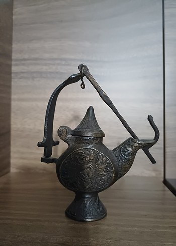 Bronz döküm süs yağdanlık