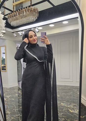 Siyah Yüksek Yakalı Uzun Kollu Kadın Elbise - Görsel 2