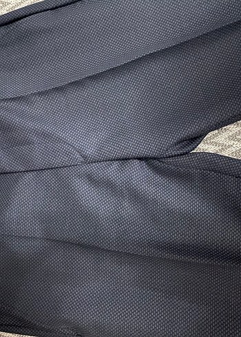 Gri Düğmeli Erkek Takım Elbise - Görsel 8