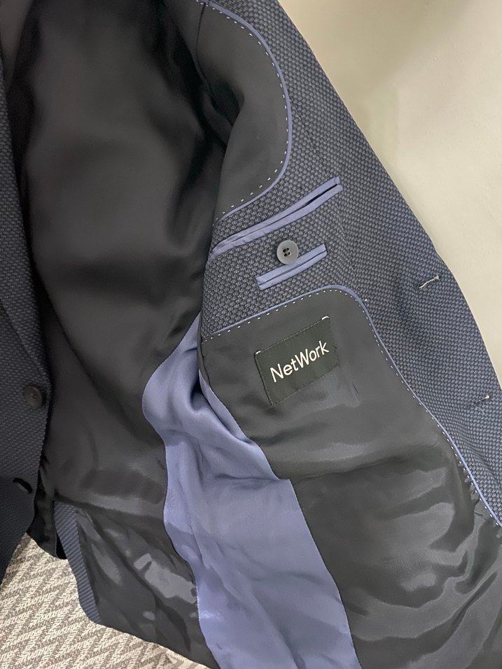 Gri Düğmeli Erkek Takım Elbise - Görsel 5