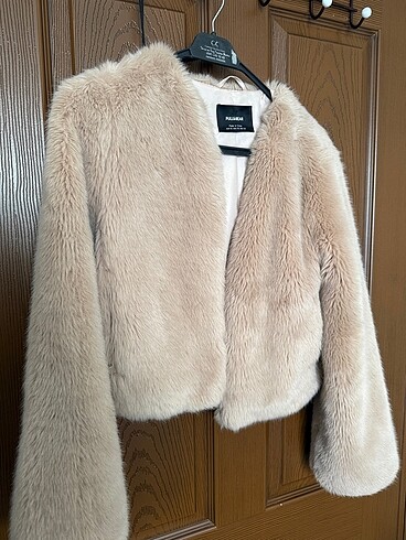 xs Beden Pull & Bear peluş kürk