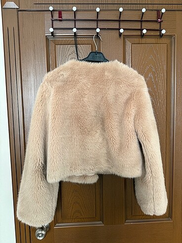 xs Beden ten rengi Renk Pull & Bear peluş kürk