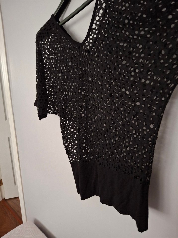 Dantel Detaylı Siyah V Yaka Kadın Bluz - Görsel 2