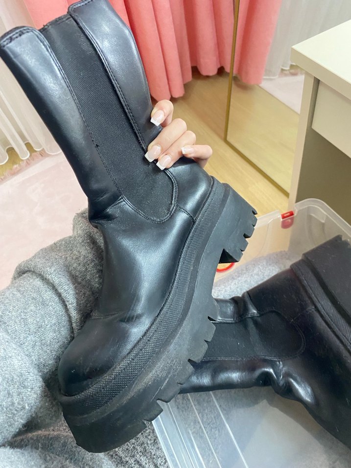 Siyah Platform Topuklu Goth Kadın Bot - Görsel 2