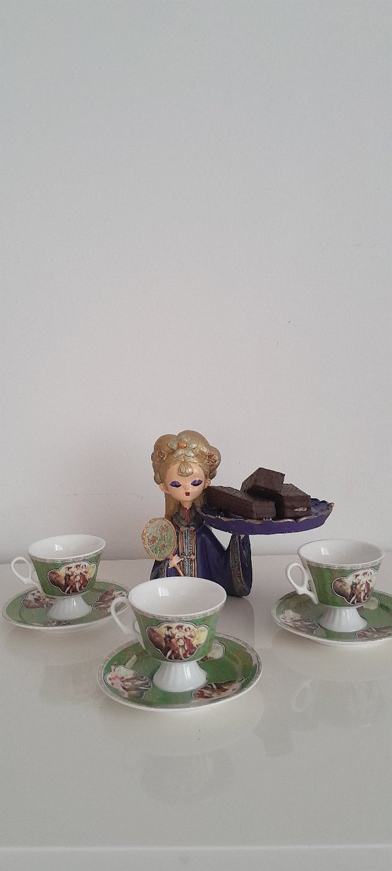 asyali tepsili kiz - Görsel 2