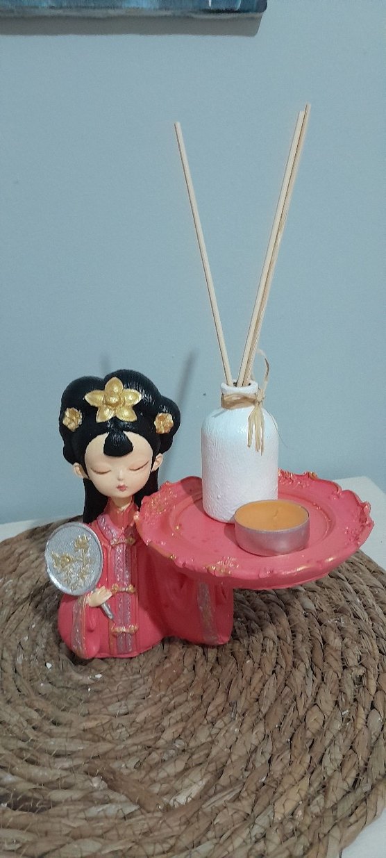 tepsili kiz - Görsel 2