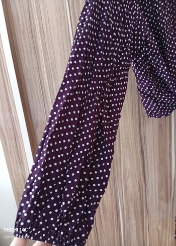 Uzun Kollu Mor Puantiyeli Bağlamalı Bluz - Görsel 2