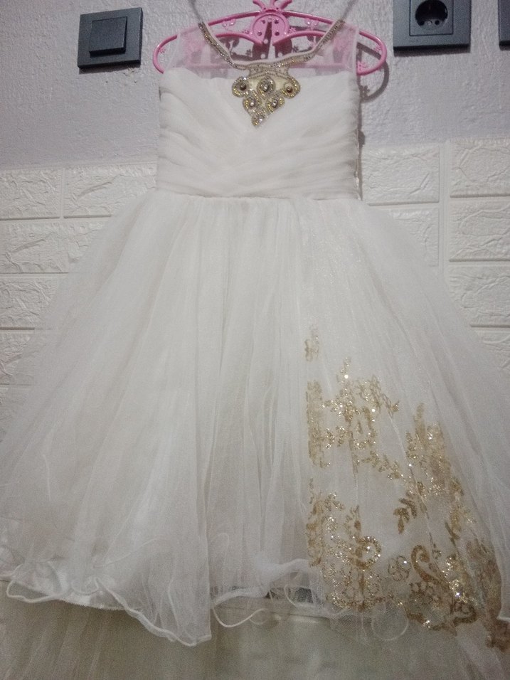 Beyaz Nakışlı kız çocuk gelinlik 6 7 yaş uyumlu - Görsel 3