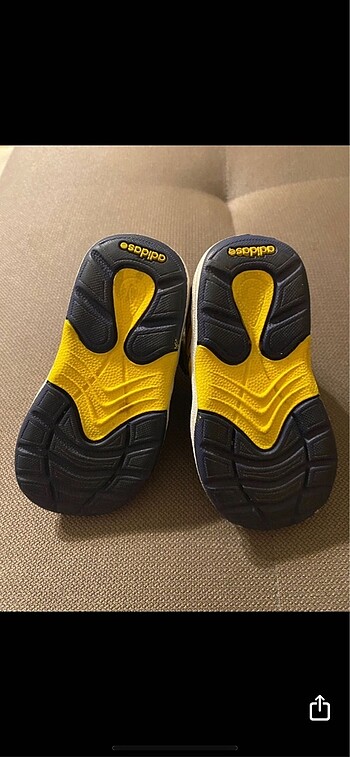 20 Beden Adidas Çocuk Ayakkabı 20 Nm.