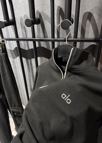 Alo yoga Eşofman Takımı - Görsel 3