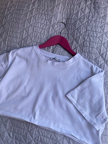 zara crop tişört