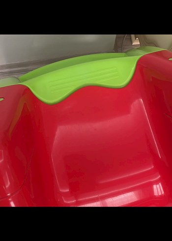 Çocuklar için Kırmızı Kaydırak - Görsel 2