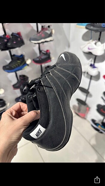 37,5 Beden Nike spor ayakkabı