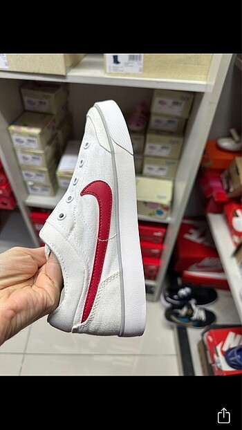 Nike spor ayakkabı