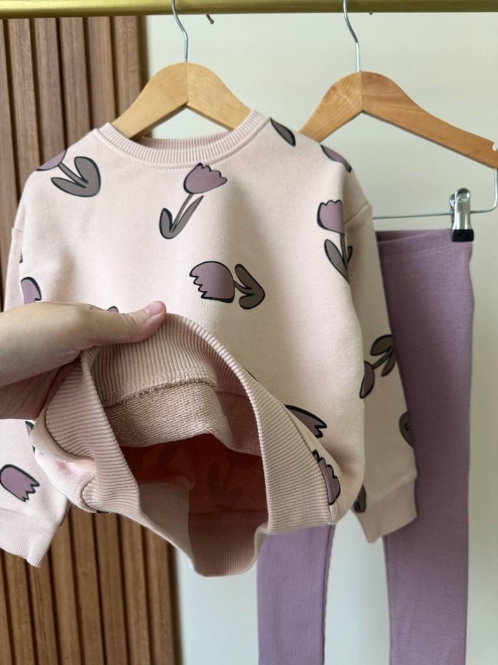 Lila Çiçek Desenli Örme Bebek Kız Takımı - Görsel 2