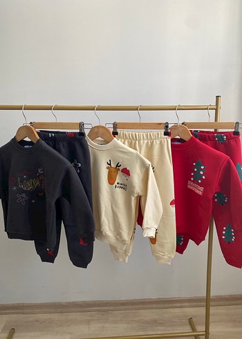 Kız Çocuk Kırmızı Nakışlı Salaş Eşofman Takımı - Görsel 2