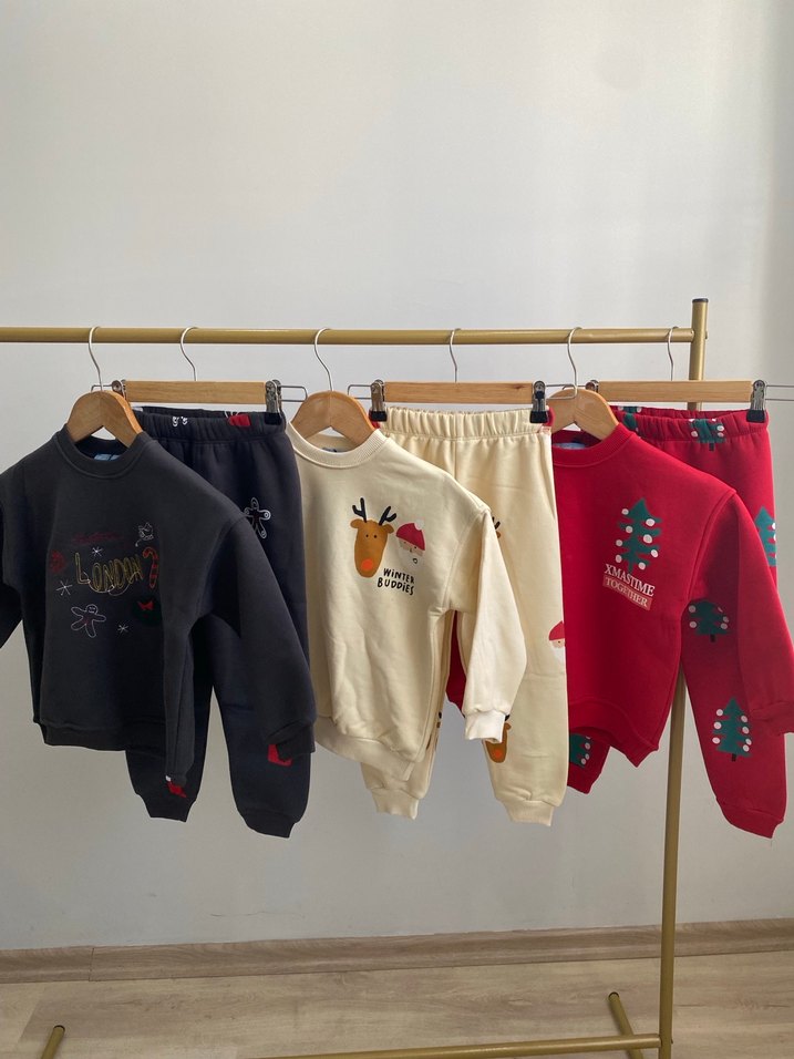 Kız Çocuk Kırmızı Nakışlı Salaş Eşofman Takımı - Görsel 2