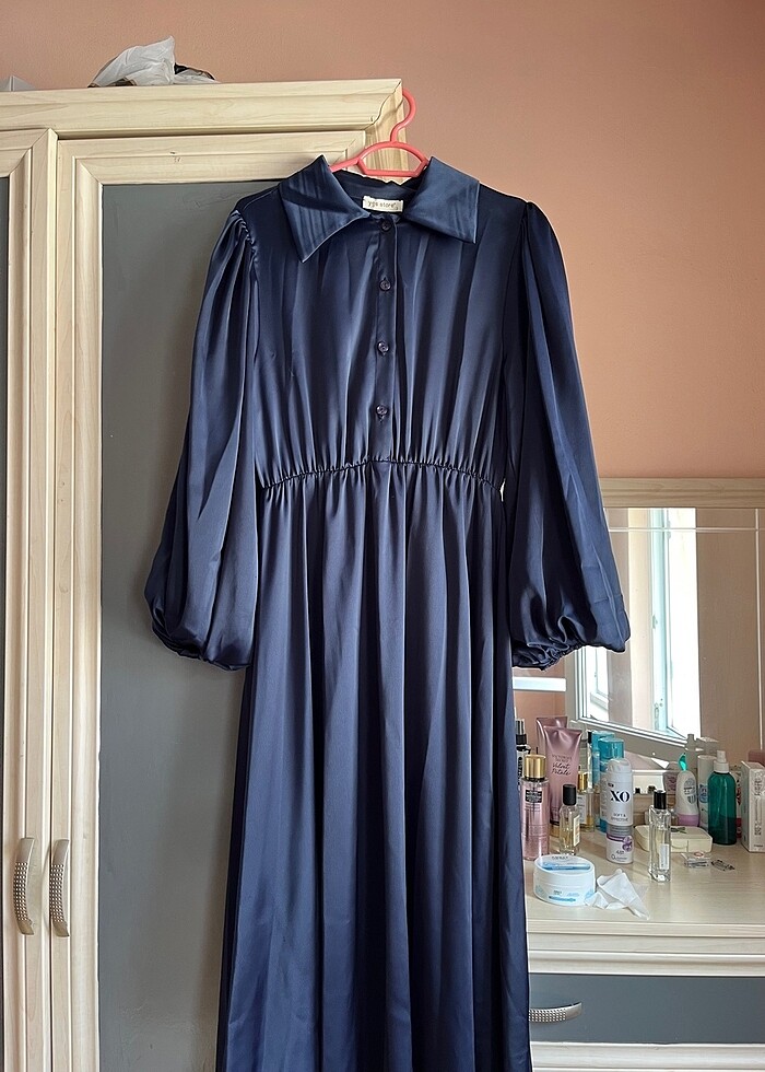 Saten lacivert abiye - Görsel 2