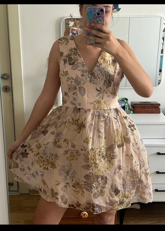 Trendyol M V Yaka Dantel Detaylı Midi Çiçekli Elbise - Görsel 2