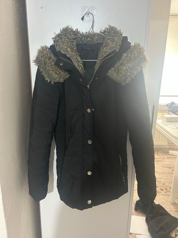 Ekol M Kadın Siyah Kürklü Kış Montu - Görsel 2