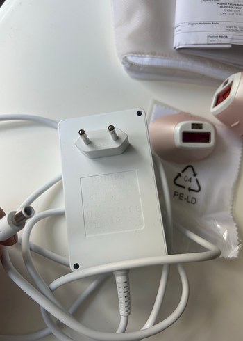 PHILIPS BRI950/00 Beyaz Ev Tipi Lazer Epilasyon Cihazı - Görsel 4