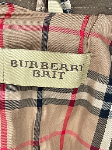 universal Beden çeşitli Renk Burberry Yelek %70 İndirimli.