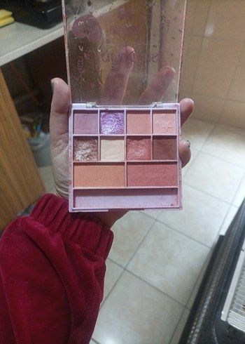 Pembe Tonlarda Göz Farı Paleti - Görsel 2