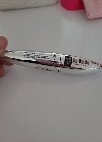 Loreal ceylan göz etkisi rimel