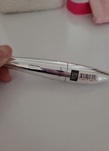  Beden Renk Loreal ceylan göz etkisi rimel