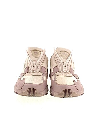 37,5 Beden Adidas Spor Ayakkabı %70 İndirimli.