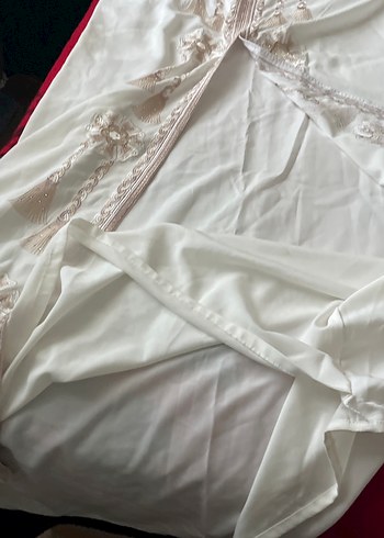 Nakışlı Beyaz Uzun Kadın Sabahlık - Görsel 3