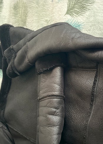 Siyah Kadın Süet Kürklü Kapüşonlu Ceket - Görsel 4