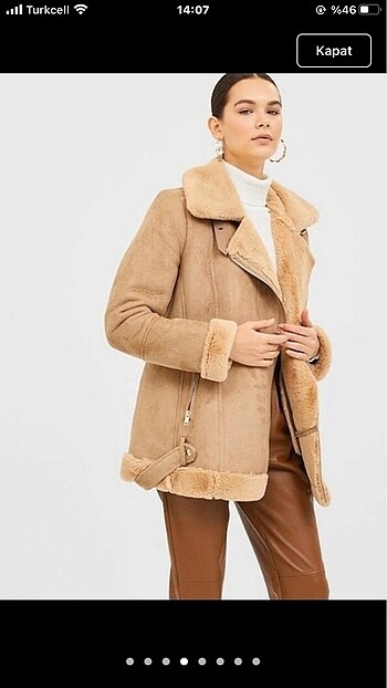 Stradivarius kürklü mont