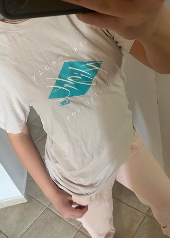 Nike Nike Air jordan T shirt Bej