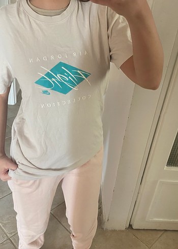 s Beden Nike Air jordan T shirt Bej