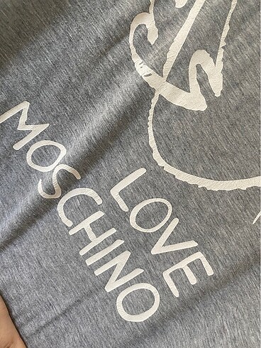 s Beden gri Renk Love moschino Gri tişört