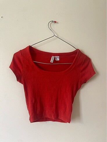 Kırmızı H&M crop top