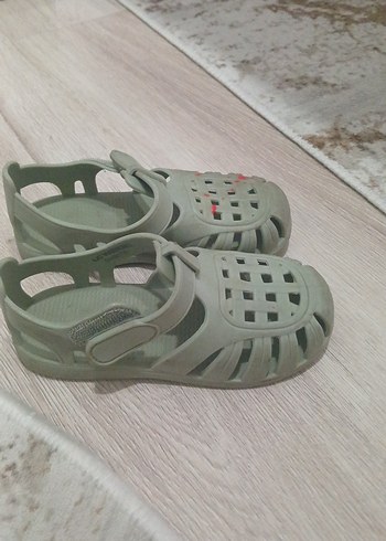 LC Waikiki Gri Erkek Çocuk Tokalı Kauçuk Terlik