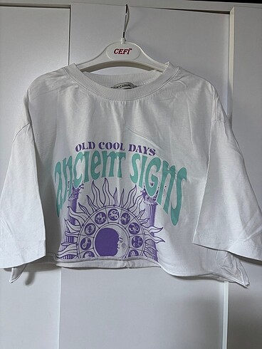 CROP TSHIRT
