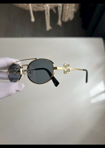 Miu Miu Miu miu güneş gözlüğü