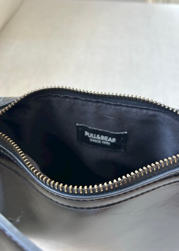Pull and Bear Klasik Siyah Deri Kadın Omuz Çantası