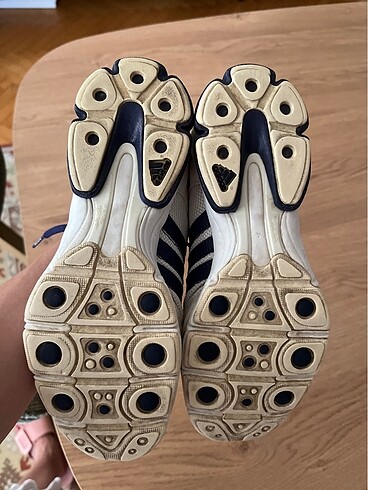 37 Beden Adidas ayakkabı