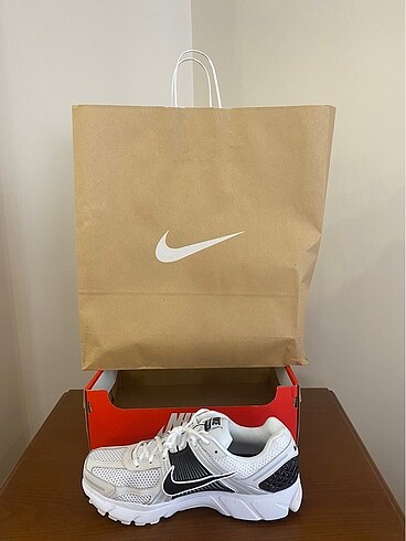 44 Beden Nike Vomero