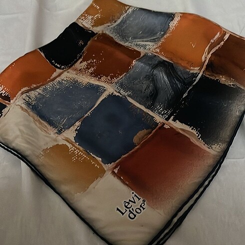 Twill ipek levidor
