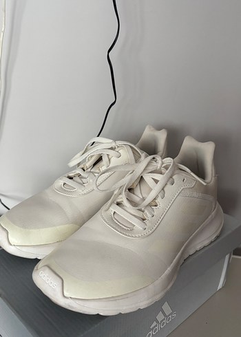 adidas 38,5