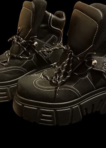 Bershka Platform.