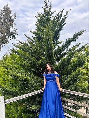 Askılı Mavi Abiye