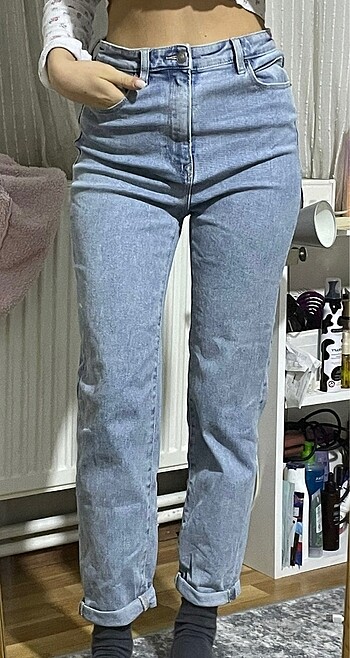 str mom jean