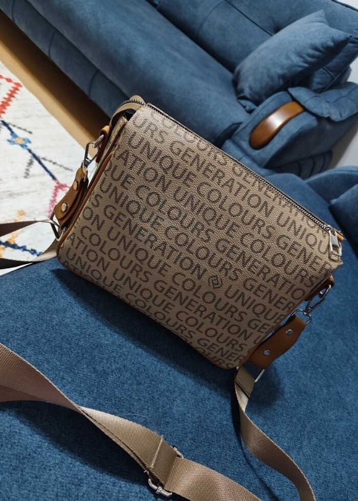 Bayan çapraz kol çantası  - Görsel 3