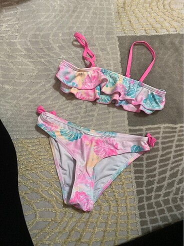 Kız çocuk bikini